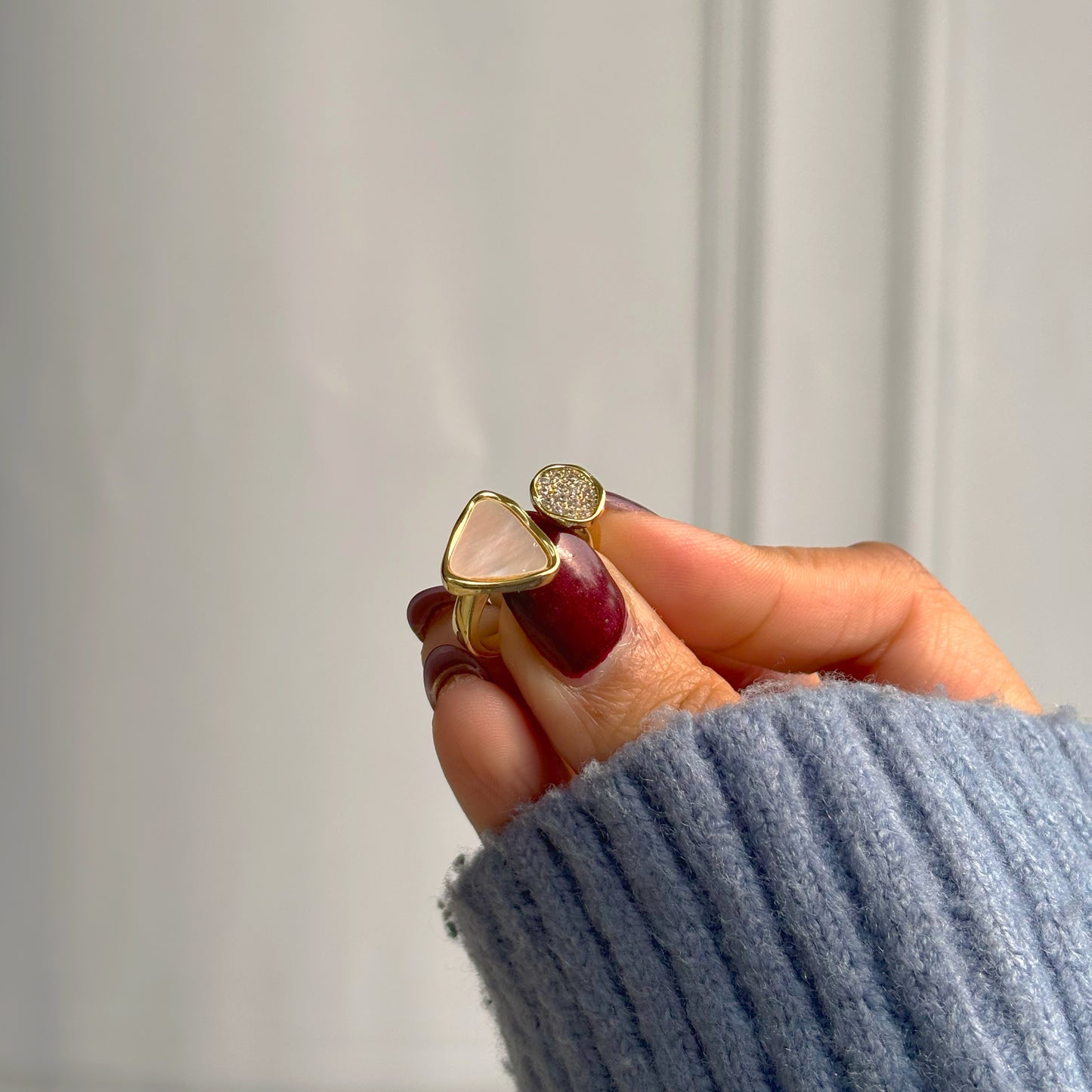 'Comethru' Ring