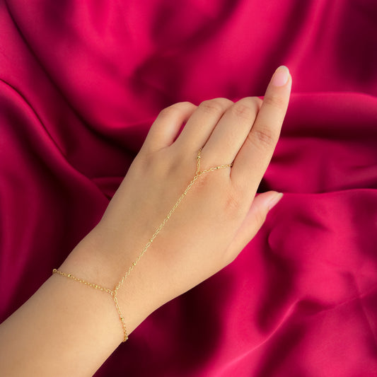 Sabrina's Feather Handchain